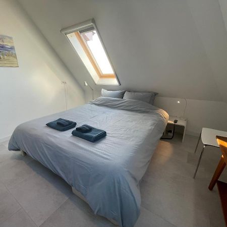 Oosterend  Vrijplaats Bed & Breakfast エクステリア 写真